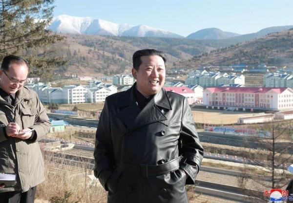 تازه ترین تصاویر کیم جونگ اون پس از یک ماه، ساخت اتوپیای سوسیالیستی در مرز چین و کره