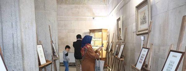 نمایشگاه تمبر نوروزی در موزه آرامگاه بوعلی سینا همدان افتتاح شد