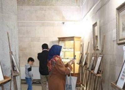 نمایشگاه تمبر نوروزی در موزه آرامگاه بوعلی سینا همدان افتتاح شد