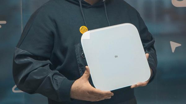 آنباکسینگ ترازوی هوشمند شیائومی مدل Mi Smart Scale 2 آنباکسینگ ترازوی هوشمند شیائومی مدل Mi Smart Scale 2